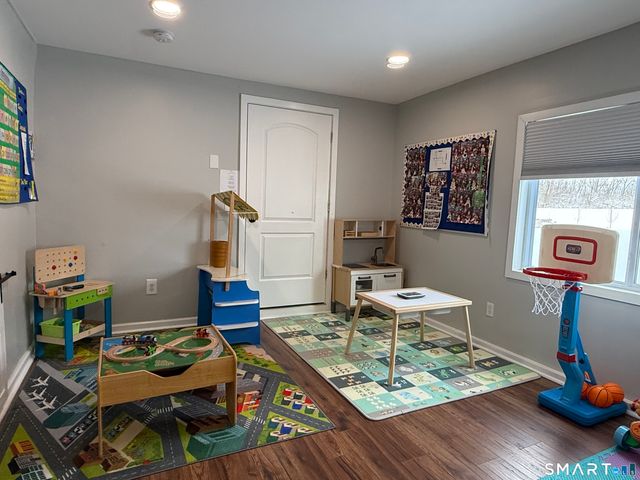 50 Old Main Street, Rocky Hill, CT 06067