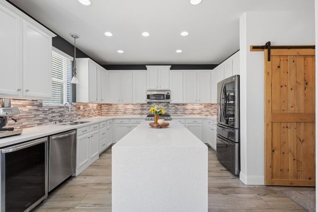 1529 Thurman Way, Folsom, CA 95630