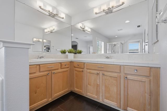 1529 Thurman Way, Folsom, CA 95630