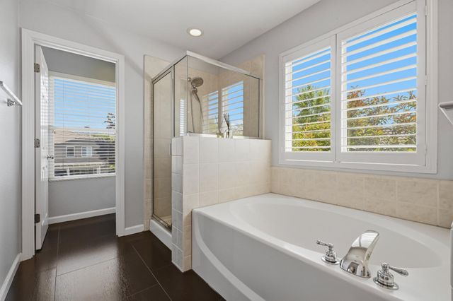 1529 Thurman Way, Folsom, CA 95630