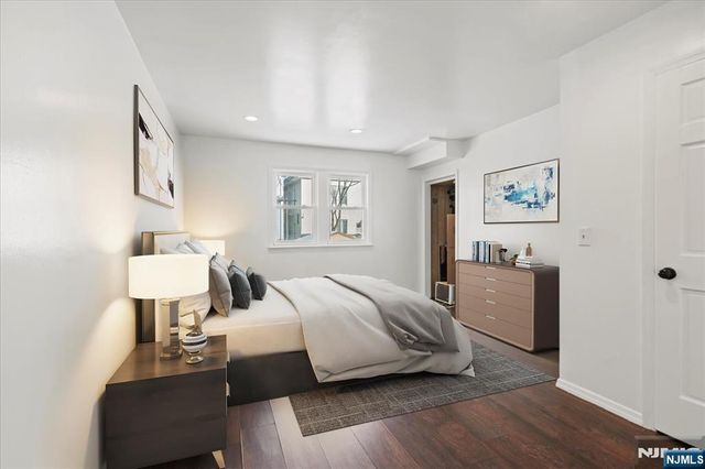 627 Montgomery, Elizabeth, NJ 07202