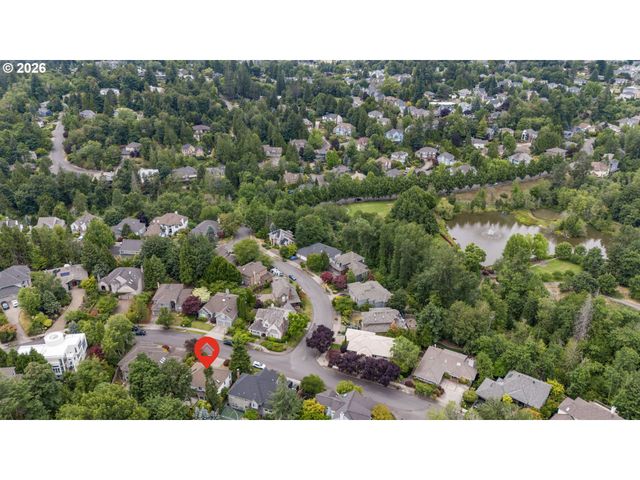10210 Nw ENGLEMAN St, Portland, OR 97229