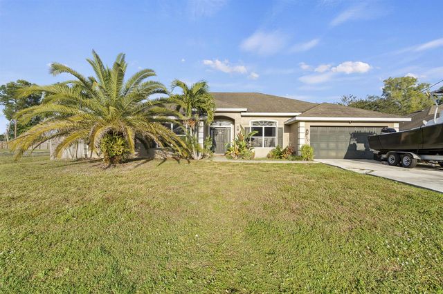 370 SW Tulip Boulevard, Port St. Lucie, FL 34953