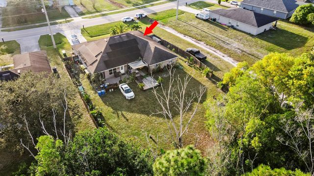 370 SW Tulip Boulevard, Port St. Lucie, FL 34953