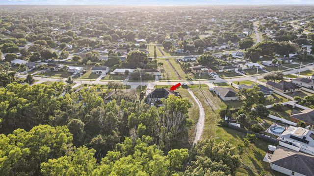 370 SW Tulip Boulevard, Port St. Lucie, FL 34953