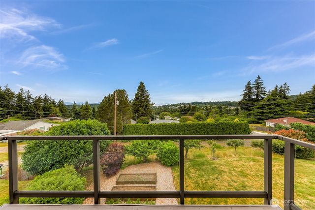 1200 37th, Bellingham, WA 98229