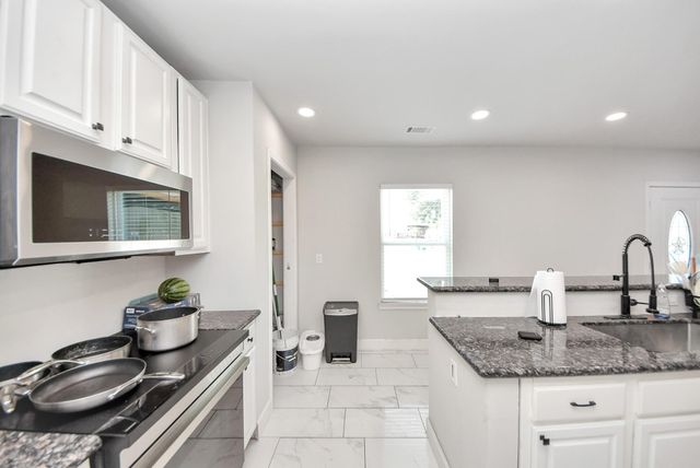9106 Rockmore Drive, Houston, TX 77064