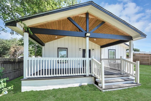 9106 Rockmore Drive, Houston, TX 77064