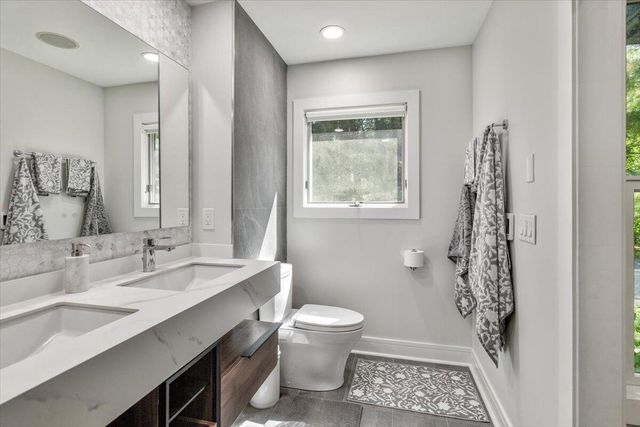 8773 Elm Valley Road, Union Pier, MI 49129