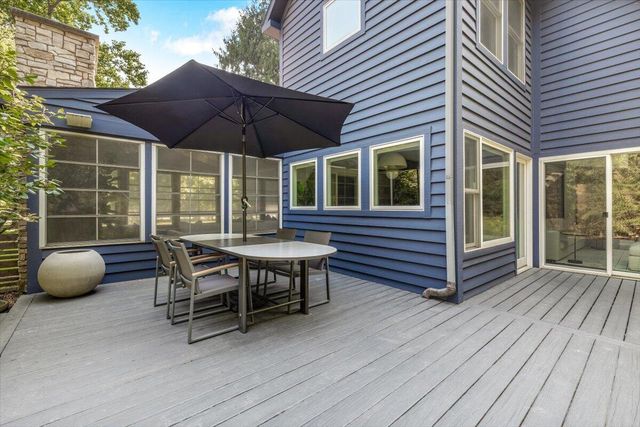 8773 Elm Valley Road, Union Pier, MI 49129