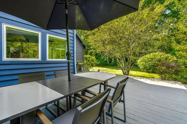 8773 Elm Valley Road, Union Pier, MI 49129