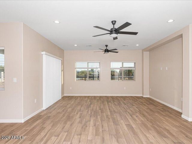 10731 W COVE Drive, Arizona City, AZ 85123