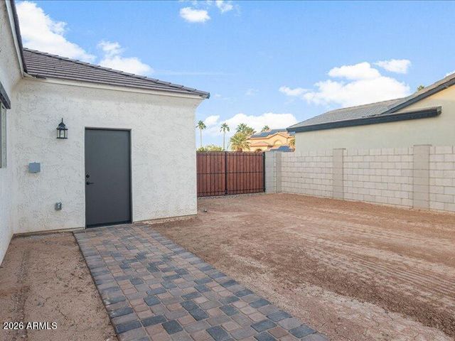 10731 W COVE Drive, Arizona City, AZ 85123