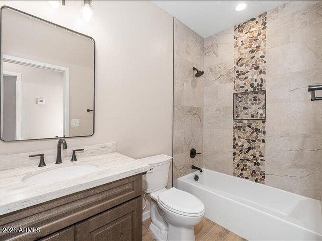 10731 W COVE Drive, Arizona City, AZ 85123