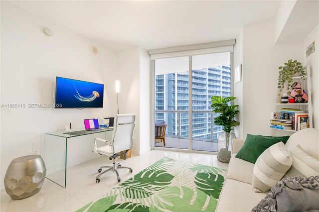 495 Brickell Ave 4704, Miami, FL 33131
