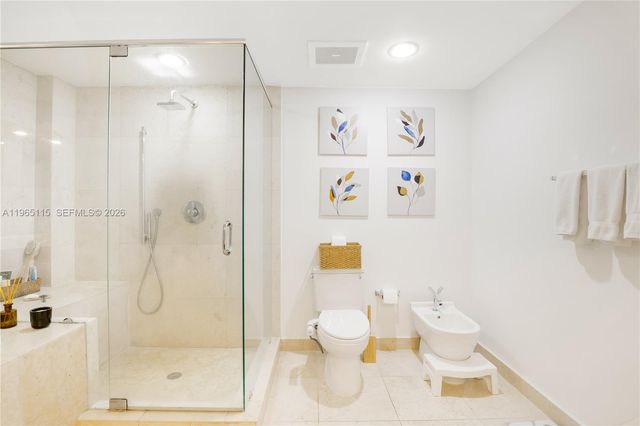 495 Brickell Ave 4704, Miami, FL 33131