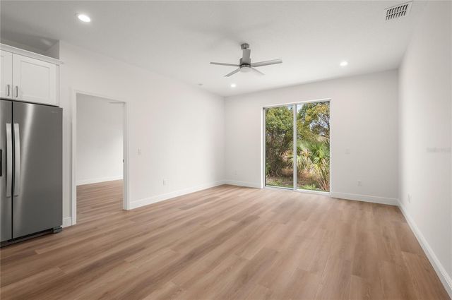 140 11TH AVENUE, Osteen, FL 32764
