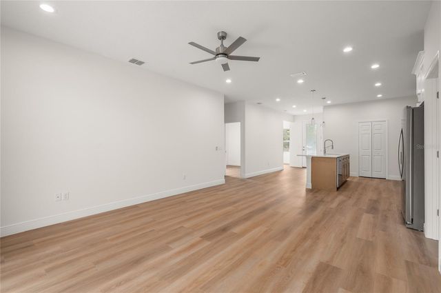 140 11TH AVENUE, Osteen, FL 32764