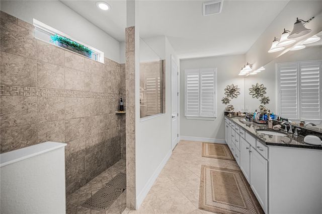 11211 LARK LANDING COURT, Riverview, FL 33569