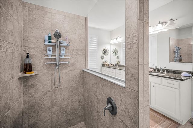 11211 LARK LANDING COURT, Riverview, FL 33569