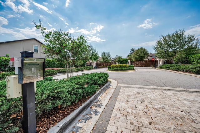 11211 LARK LANDING COURT, Riverview, FL 33569