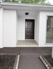925 PEBBLE CREEK CIRCLE, Orlando, FL 32824