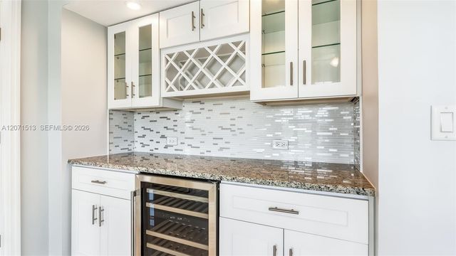 3300 N Palm Aire Drive 910, Pompano Beach, FL 33069