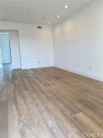 210 N Monterey Street 407, Alhambra, CA 91801