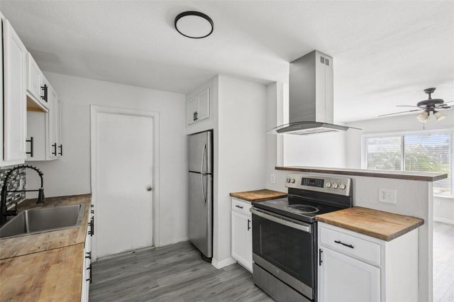 7555 HANCHEY STREET, North Port, FL 34287