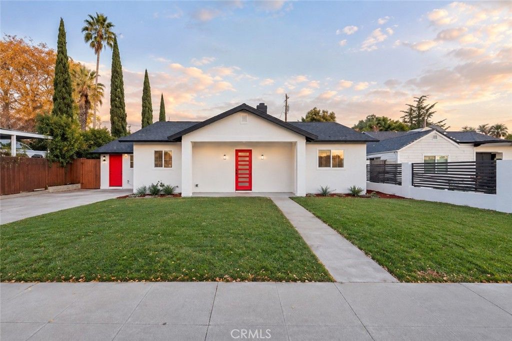 8218 ENCINO Avenue, Northridge, CA 91325 — photo 3