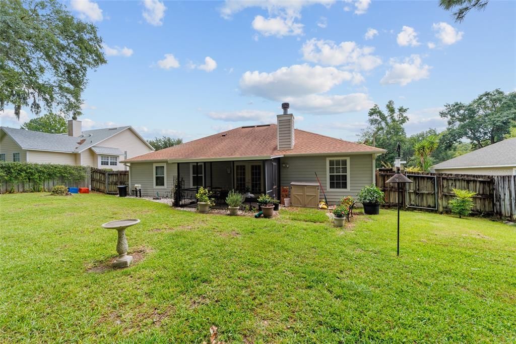 Image 36 of property listing at 1602 NW 117 TERRACE, Gainesville, FL 32606