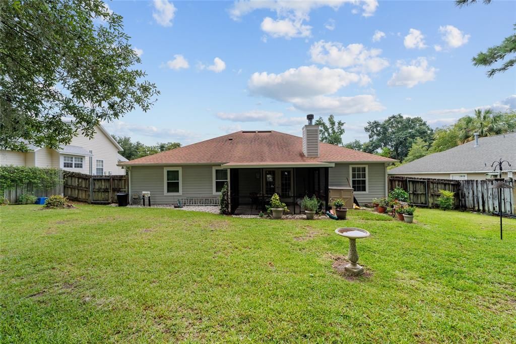 Image 37 of property listing at 1602 NW 117 TERRACE, Gainesville, FL 32606