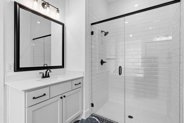 13306 Valley Orchard, Tomball, TX 77375