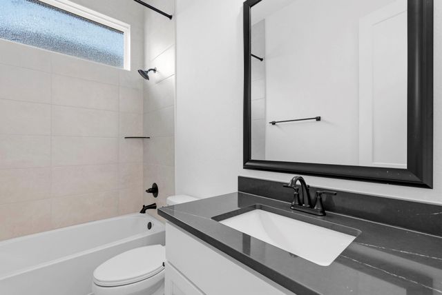 13306 Valley Orchard, Tomball, TX 77375