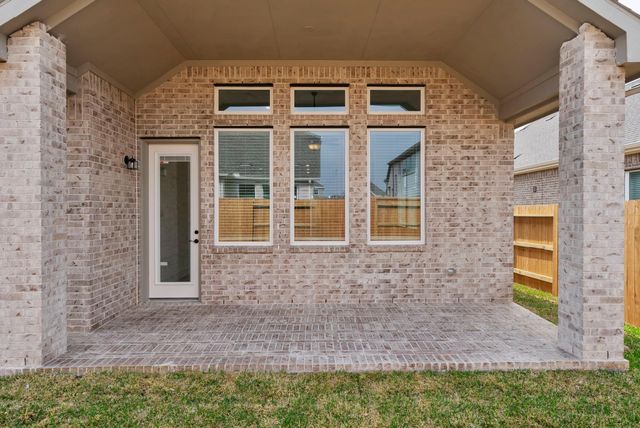 13306 Valley Orchard, Tomball, TX 77375