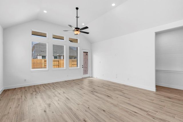 13306 Valley Orchard, Tomball, TX 77375