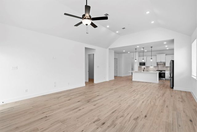 13306 Valley Orchard, Tomball, TX 77375