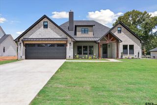 132 County Road 4119, Jacksonville, TX 75766