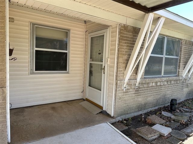 4424 Motley Drive, Mesquite, TX 75150