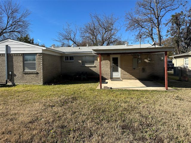 4424 Motley Drive, Mesquite, TX 75150