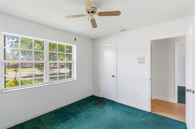 10325 SW 127th Ct, Miami, FL 33186