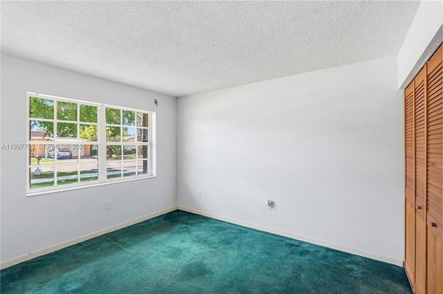 10325 SW 127th Ct, Miami, FL 33186