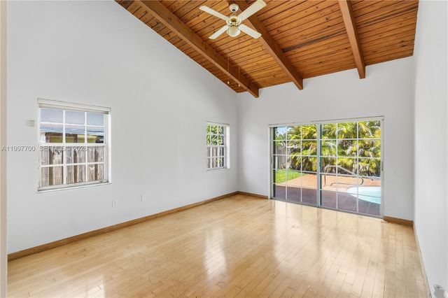 10325 SW 127th Ct, Miami, FL 33186