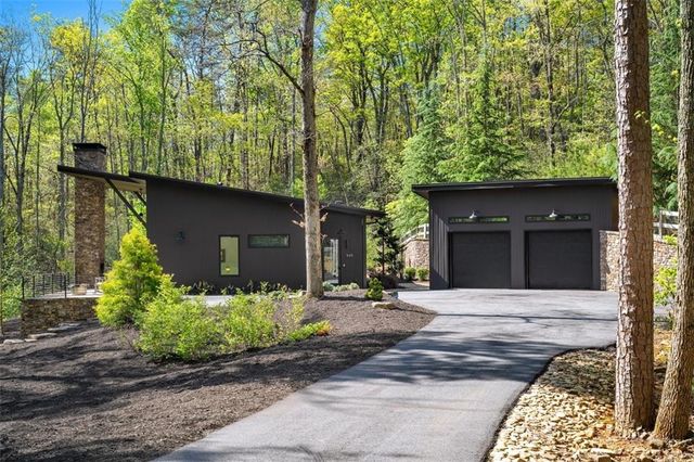 545 Cowart Mountain Road, Jasper, GA 30143