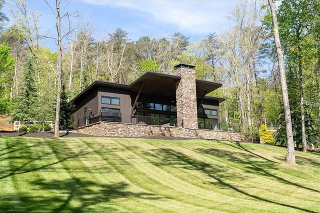 545 Cowart Mountain Road, Jasper, GA 30143