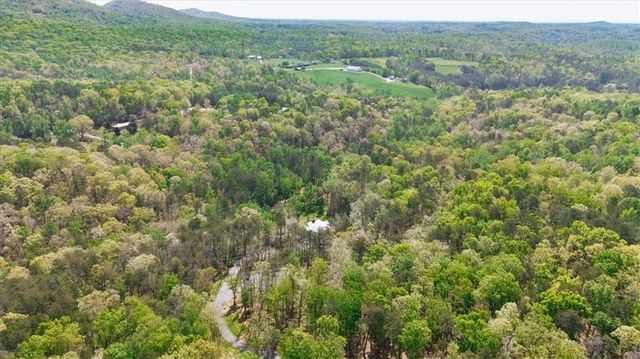 545 Cowart Mountain Road, Jasper, GA 30143