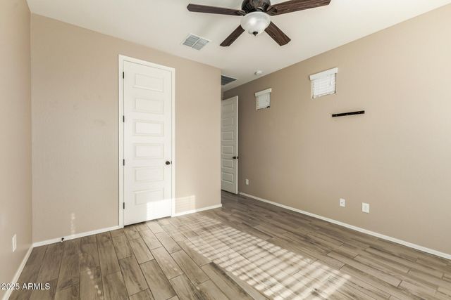 18334 W MARSHALL Lane, Surprise, AZ 85388