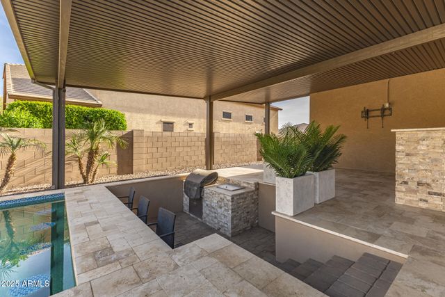 18334 W MARSHALL Lane, Surprise, AZ 85388