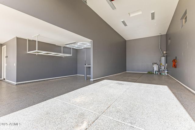 18334 W MARSHALL Lane, Surprise, AZ 85388