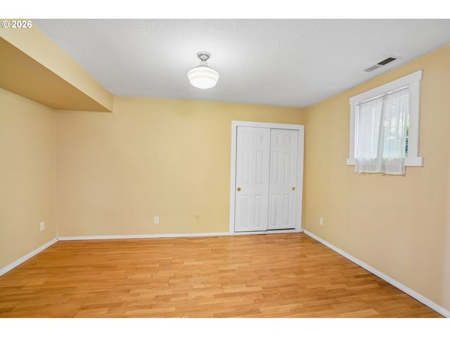 9421 Nw GERMANTOWN Rd, Portland, OR 97231
